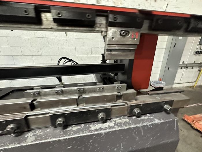 Used 2000 Amada  RG-100 100 Ton CNC Press Brake