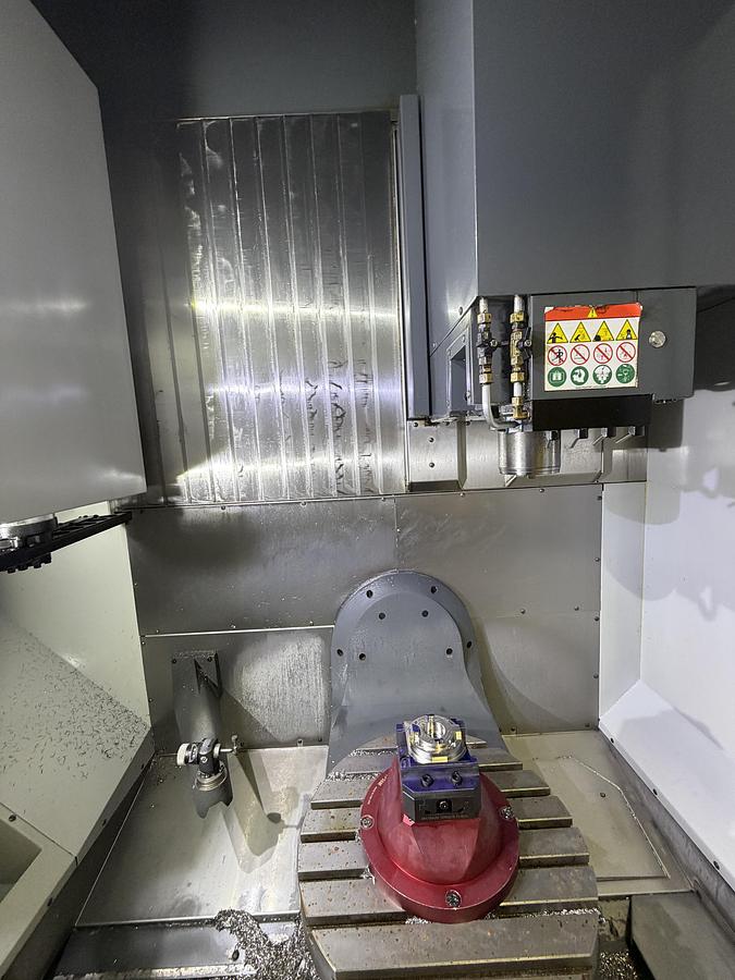 Used 2018 HAAS UMC-750 5-Axis 12,000 rpm CNC Vertical Machining Center