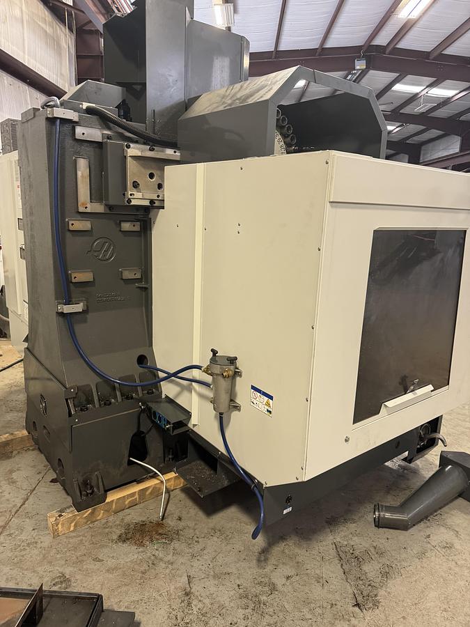 Used 2019 HAAS VF-5XT CNC Vertical Machining Center Like Brand New Low Hours