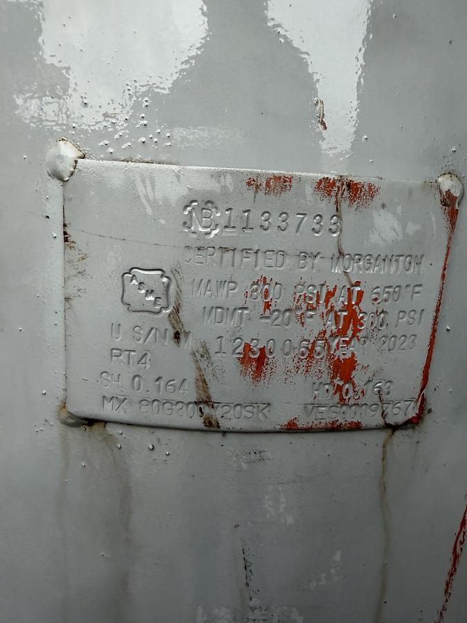 Used 2022 EATON 30 HP ROTARY SCREW AIR COMPRESSOR  Only 1,869 Power on Hours