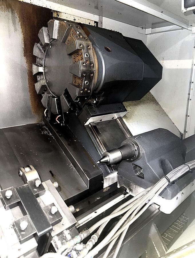 Used 2018 HAAS ST-30 CNC Lathe With Steady Rest and Tailstock Only 3,500 cutting hours