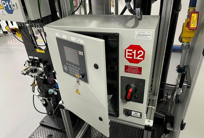 Used 2020 KUKA Robotic Adhesive Work Cell KR60-3 6-Axis Robot