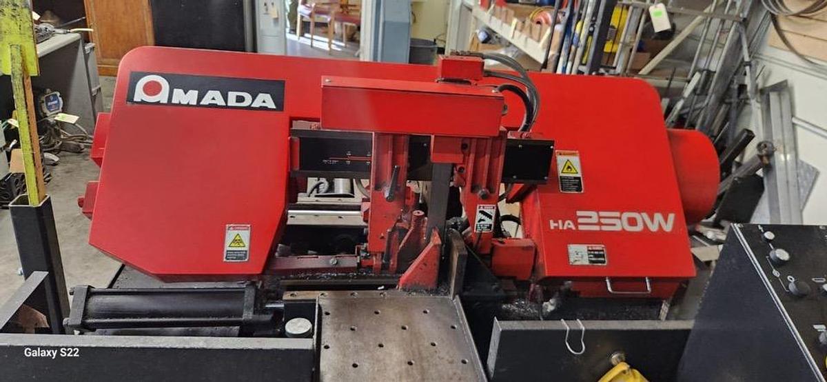 Used 2018 AMADA HA250W CNC Horizontal Band Saw