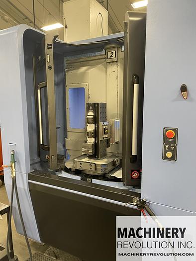 Used 2017 DOOSAN NHP 4000 CNC 4-Axis / 12 Pallet / 275 Tool / 15,000RPM Horizontal Machining Center
