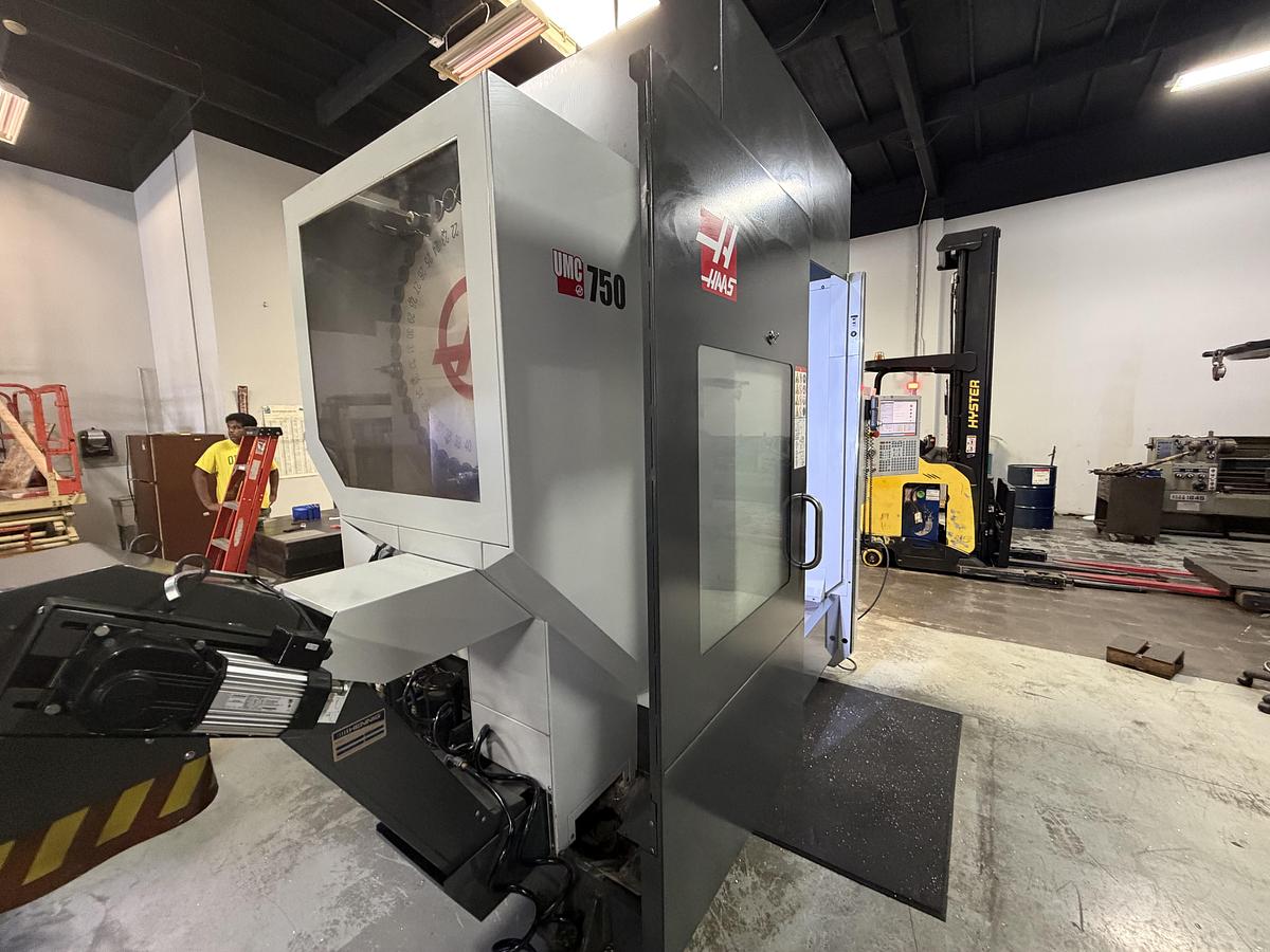 Used 2018 HAAS UMC-750 5-Axis 12,000 rpm CNC Vertical Machining Center