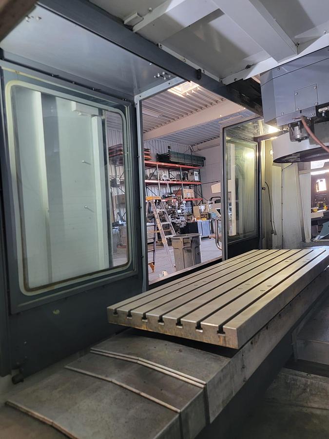 Used 2014 HAAS VF-5XT CNC Vertical Machining Center
