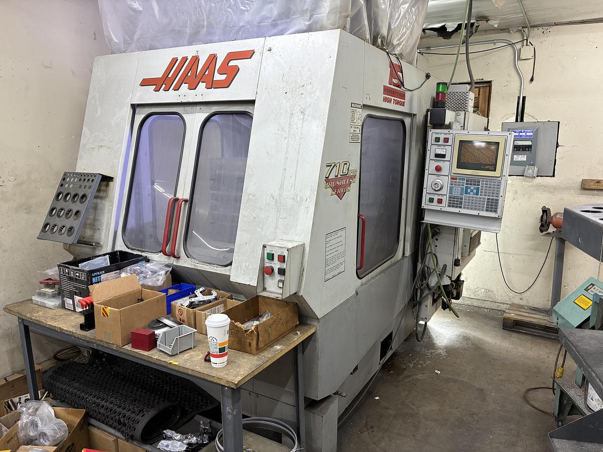 Used 1996 HAAS HS-1 4-Axis Horizontal Machining Center