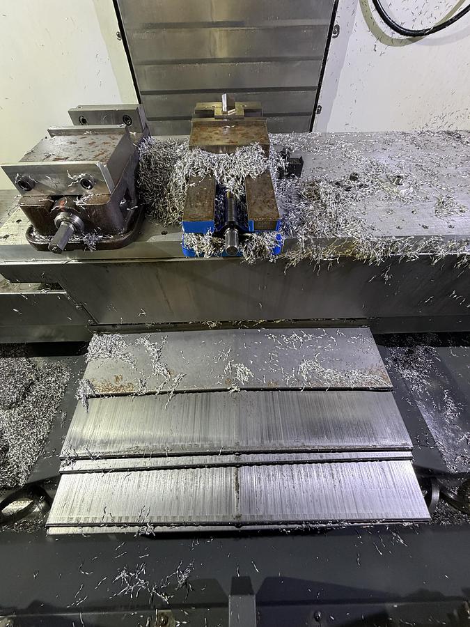 Used 2020 HAAS VF-4SS 4-Axis 12,000RPM CNC Vertical Machining Center WIPS / High Speed Machining / 40+1 ATC
