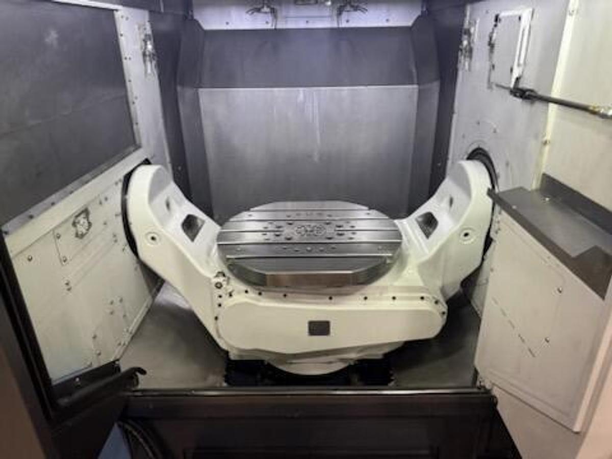 Used 2024 DN SOLUTIONS DVF 6500 5-AXIS CNC MACHINING CENTER