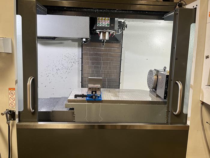 Used 2021 HAAS VF-4SS 4-Axis 12,000RPM HRT-210 Rotary Table CNC Vertical Machining Center ***940 Hours***
