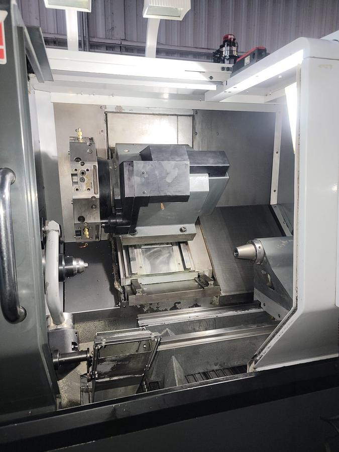 Used 2013 HAAS ST-20Y CNC Turning Center with Y-Axis / Live Tooling / Bar Feeder