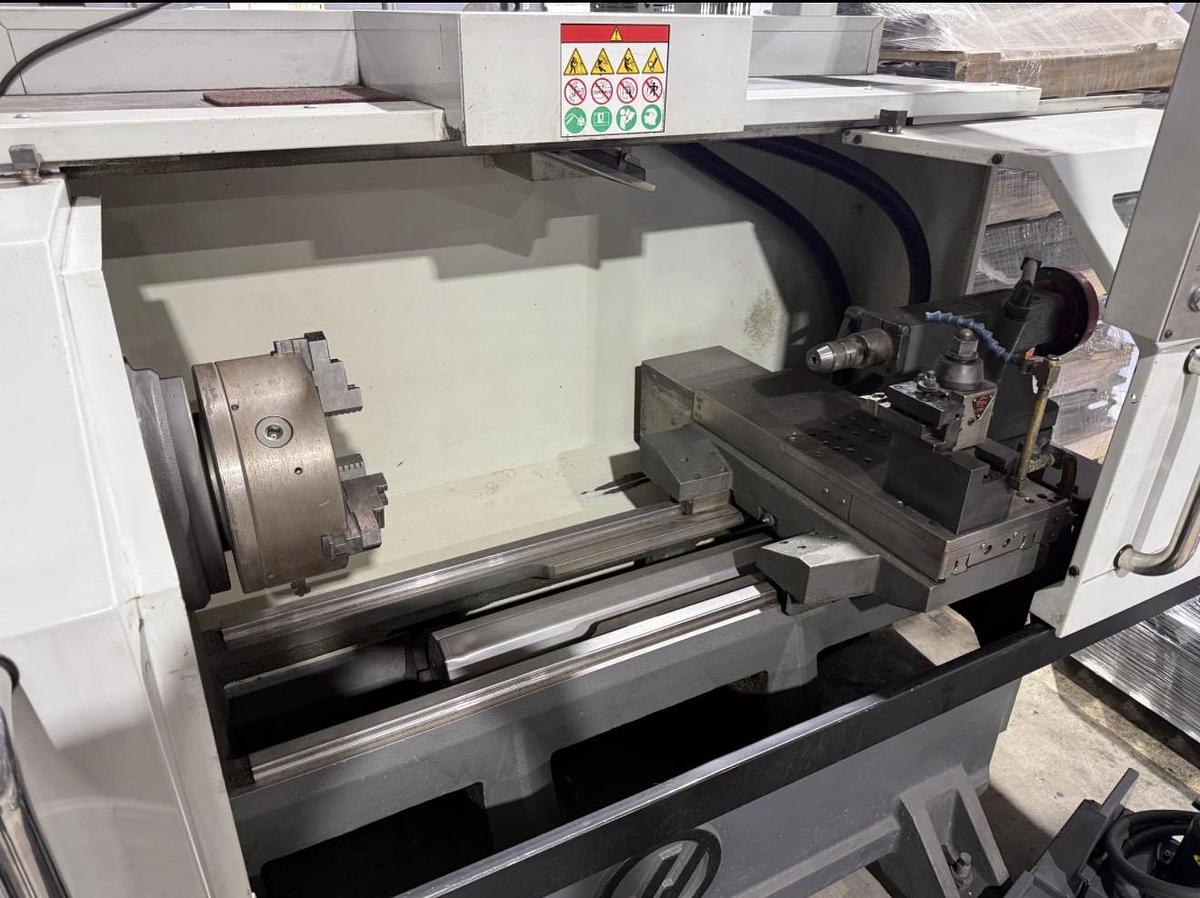 Used 2016 HAAS TL-1 CNC Lathe 10" Chuck A2-6 2,000 RPM Tailstock