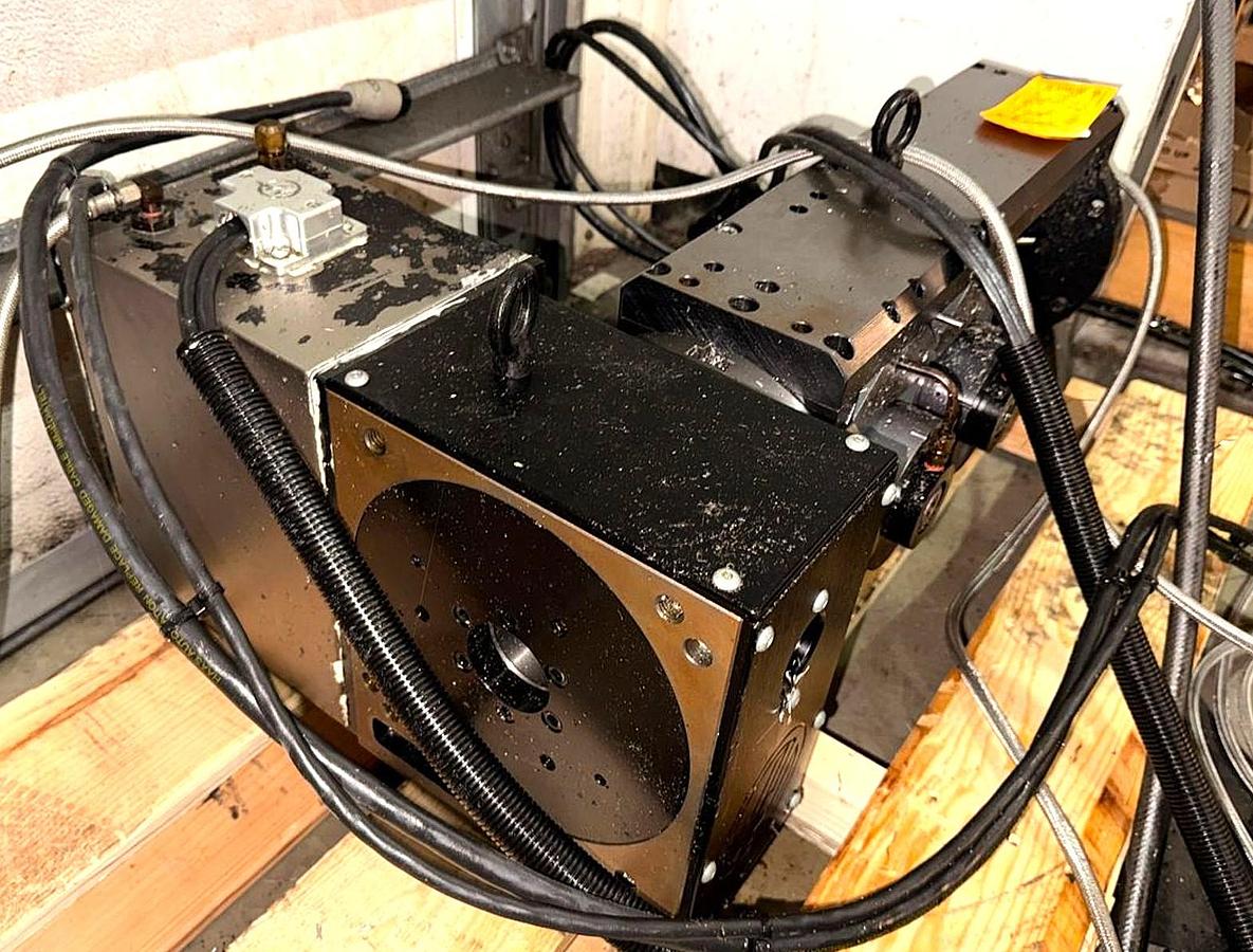 Used 2022 HAAS T5C2 5-Axis Rotary with Dual 5C Collets