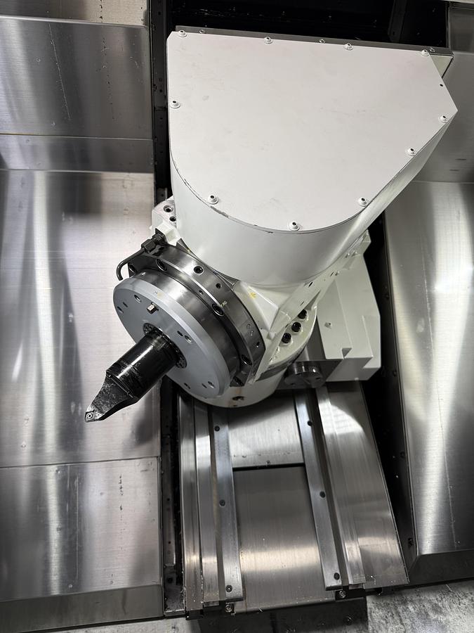 Used OKUMA MULTUS B250II Like Brand New Only 104 Hours Total Running Time