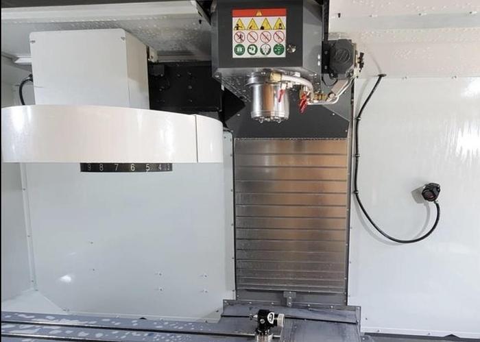 Used 2022 HAAS VF-5 5-Axis CNC Vertical Machining Center ***108 Hours***