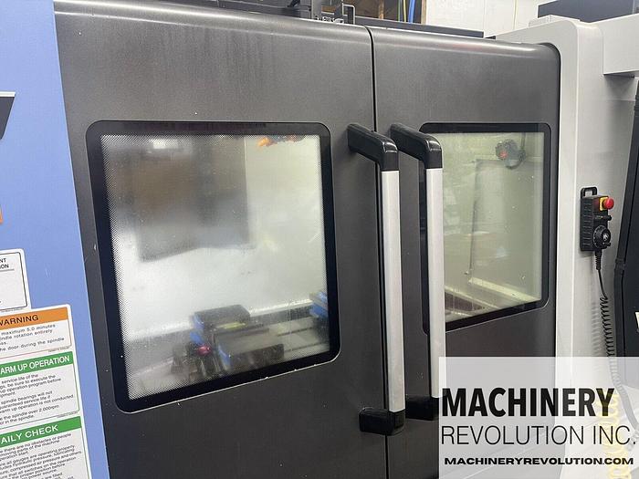 Used 2021 DOOSAN DNM 4500 12,000RPM 4-Axis CNC Vertical Machining Center with Fanuc M-10iA Automation  ***Low Hours***