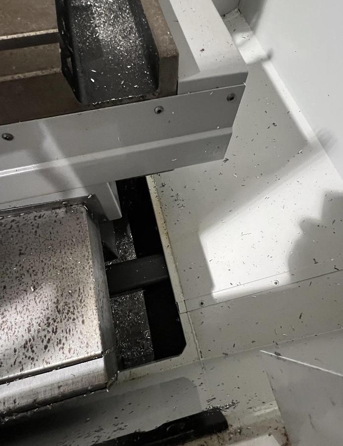 Used 2010 HAAS MINI MILL CNC 4-Axis Phase 1 or 3 Vertical Machining Center