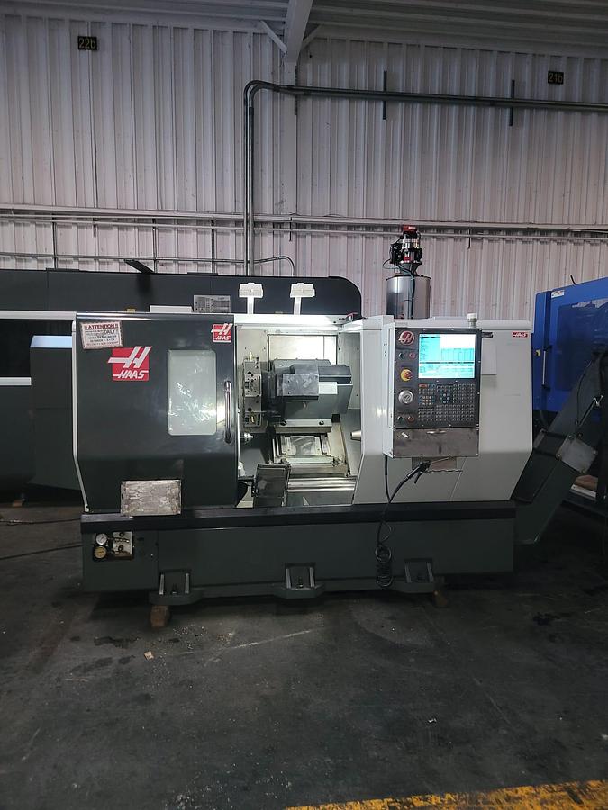 Used 2013 HAAS ST-20Y CNC Turning Center with Y-Axis / Live Tooling / Bar Feeder