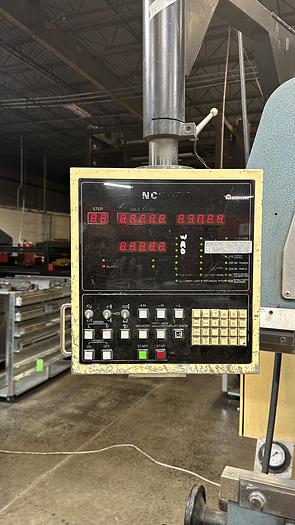 Used 1984 AMADA RG-80s 80 Ton Press Brake