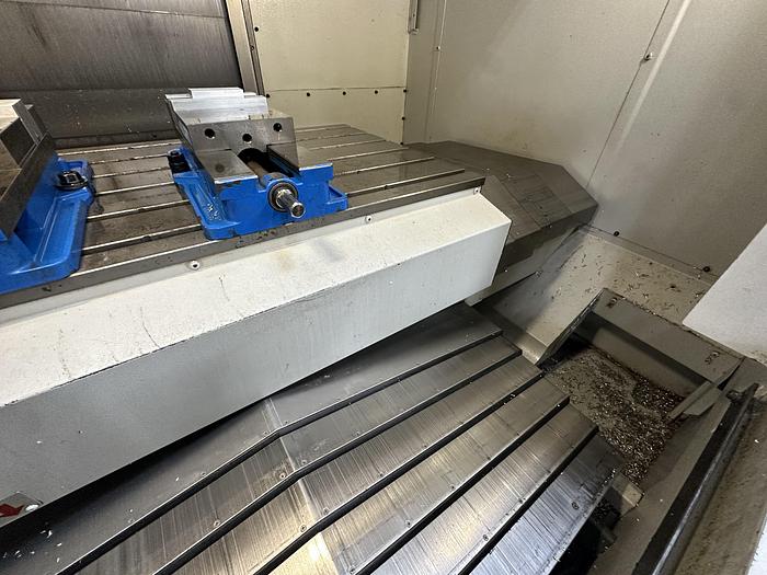 Used 2005 Mori Seiki DuraCenter 5 CNC Vertical Machining Center