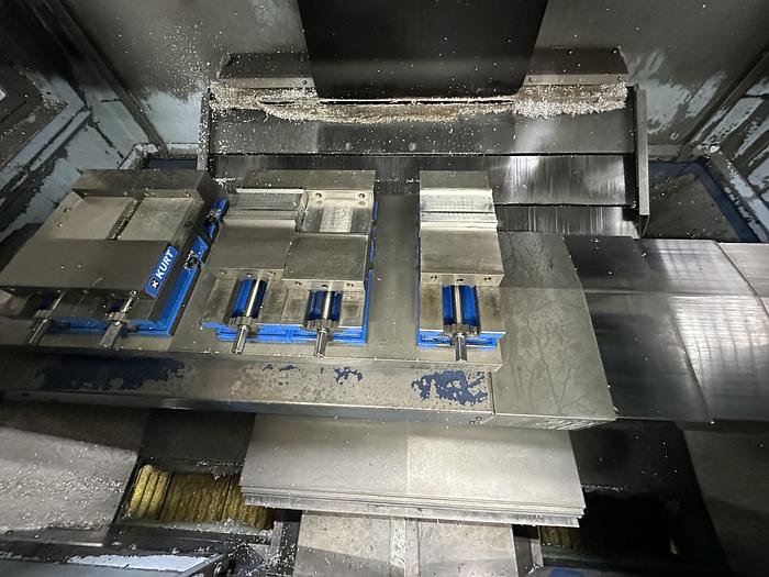Used 2000 Matsuura MC-800VFDC Twin Spindle CNC Vertical Machining Center