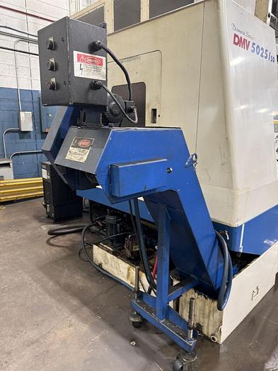 Used 2006 DOOSAN DMV-5025/50 Vertical Machining Center