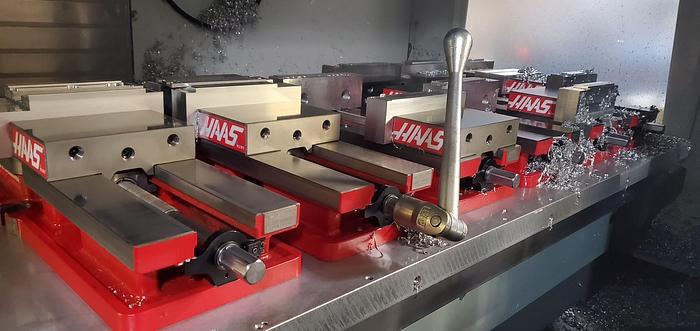 Used 2022 HAAS VF-5SS 4-Axis Vertical Machining Center ***Low Hours***