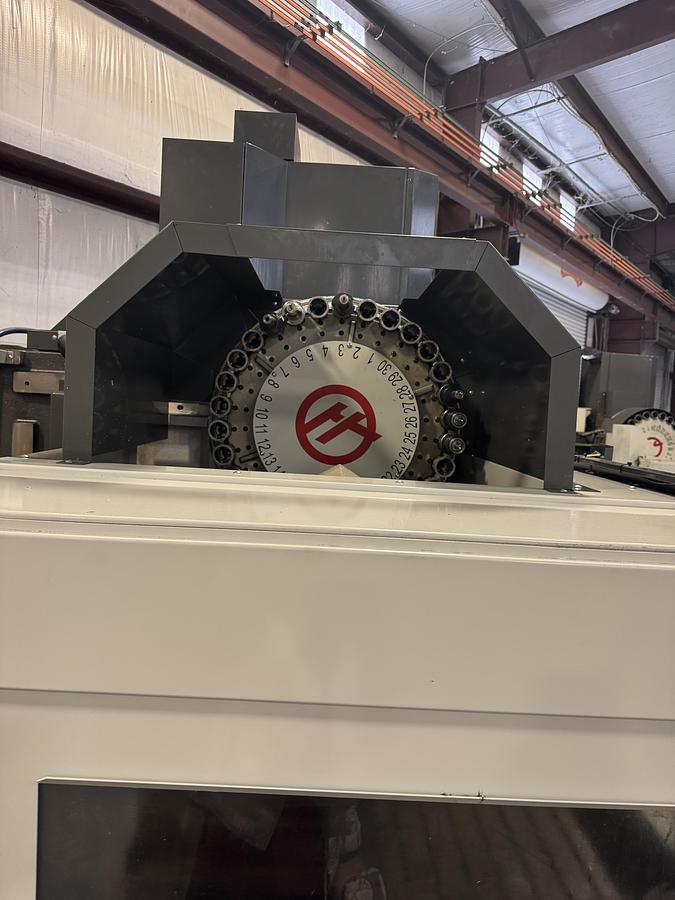 Used 2019 HAAS VF-5XT CNC Vertical Machining Center Like Brand New Low Hours