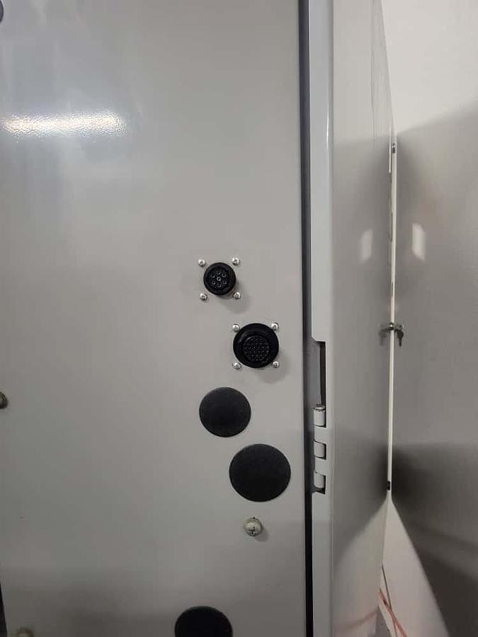 Used 2010 HAAS MINI MILL CNC 4-Axis Phase 1 or 3 Vertical Machining Center