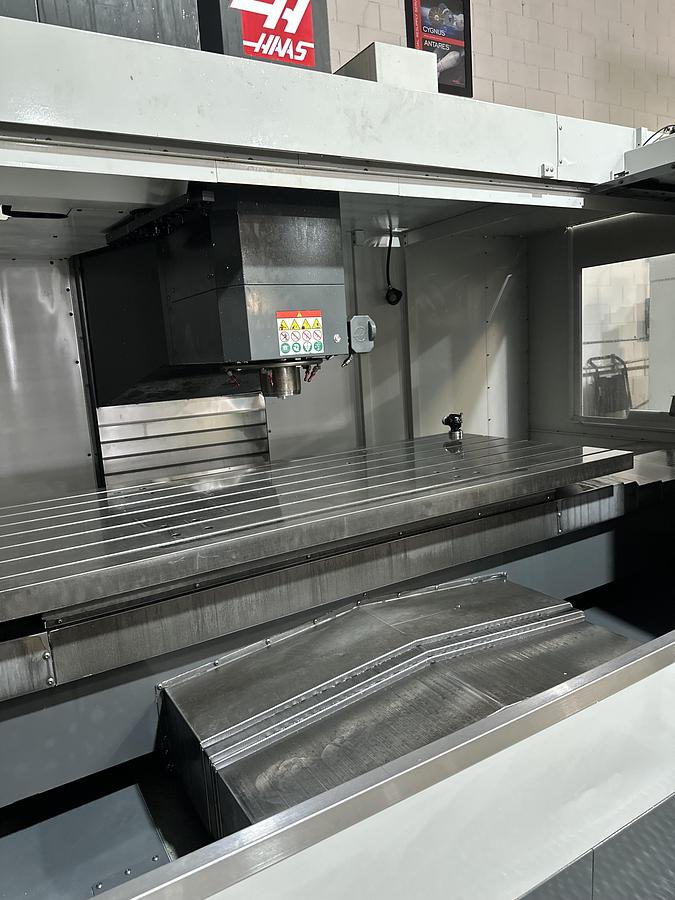 Used 2021 HAAS VF-9/40 Vertical Machining Center