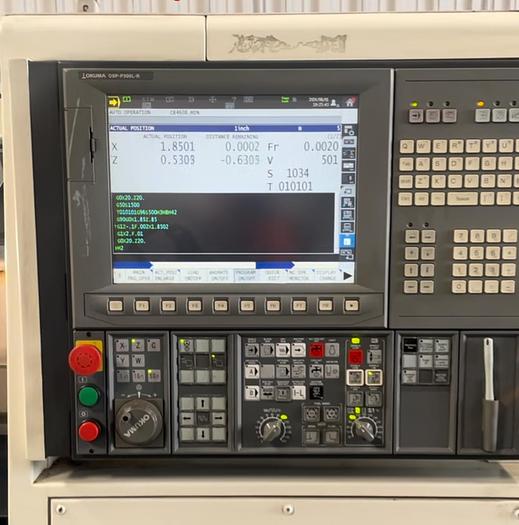 Used 2016 OKUMA Genos L 400 CNC Lathe with TailStock & Tool Presetter