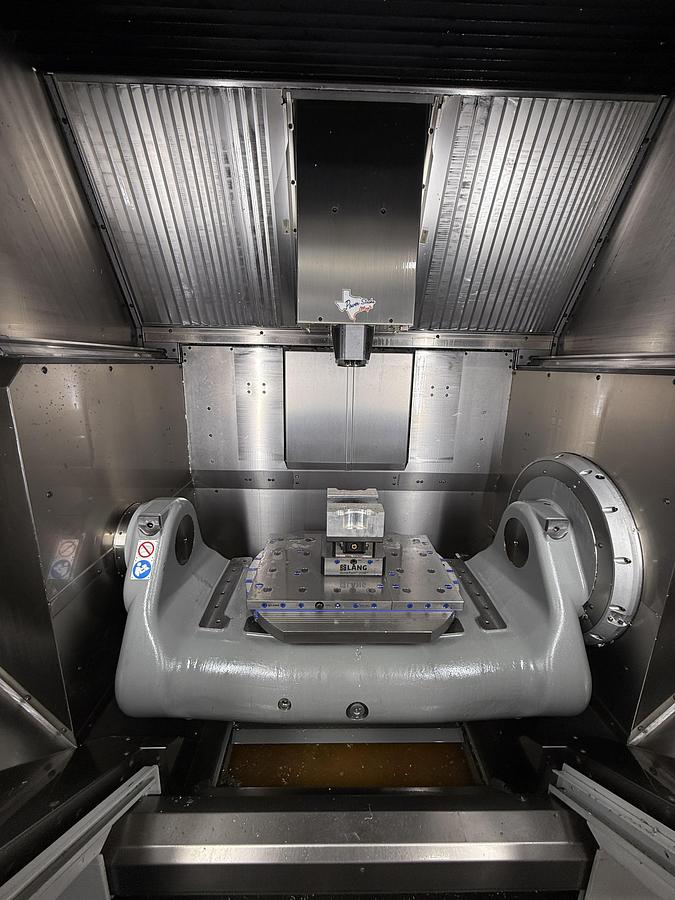 Used 2023 HERMLE C 400 U 5-Axis Universal Machining Center Like Brand New