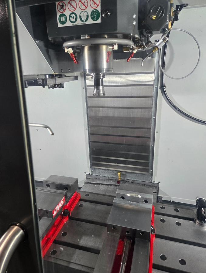 Used 2023 HAAS VF-2SS 12,000 RPM 4-Axis CNC Vertical Machining Center Only 100 Cutting Hours