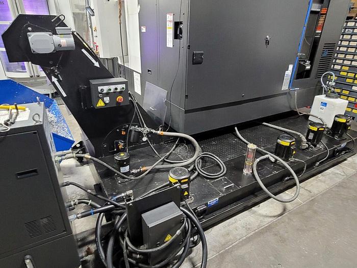Used 2020 HYUNDAI WIA HS5000i 500mm 4-Axis Horizontal Machining Center 12 Station Pallet Pool