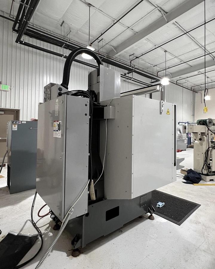 Used 2010 HAAS MINI MILL CNC 4-Axis Phase 1 or 3 Vertical Machining Center