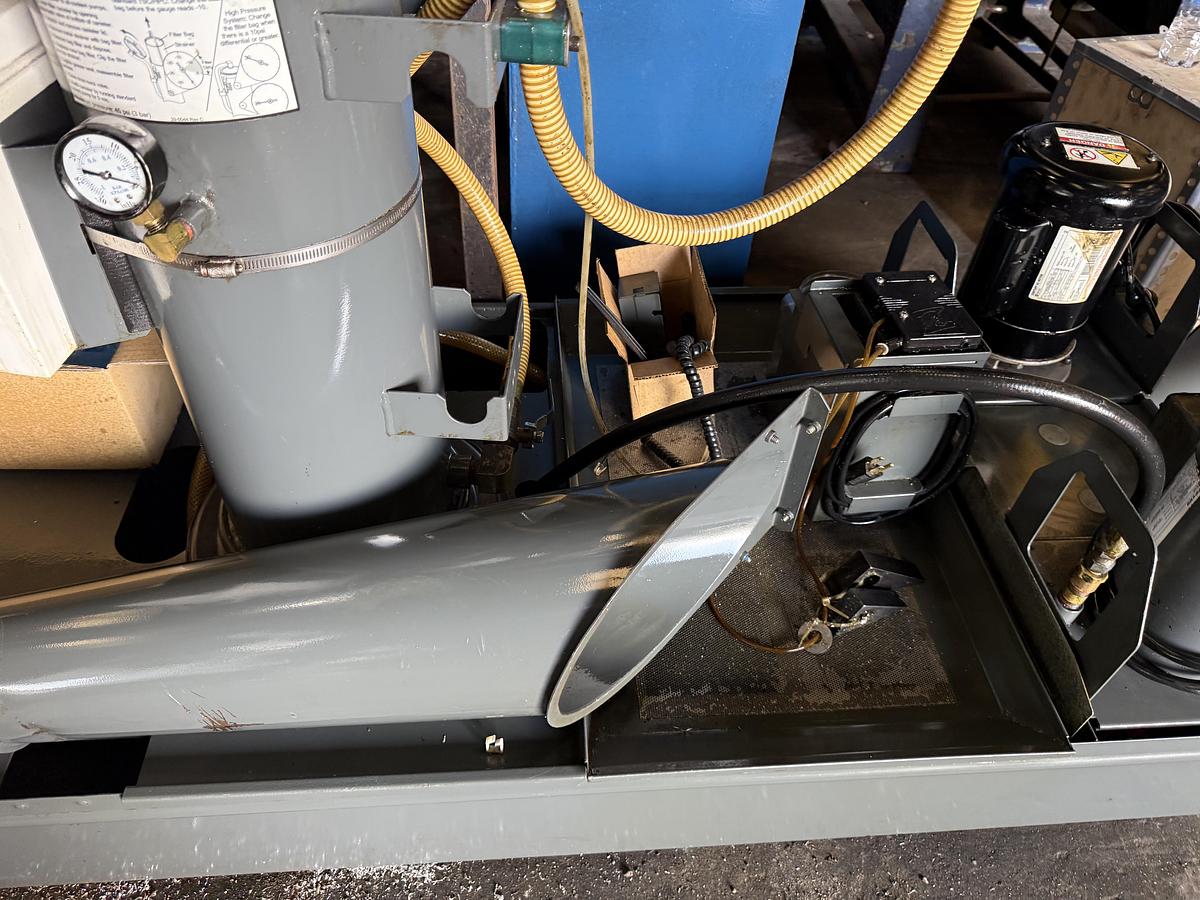 Used 2011 HAAS VM-3 12,000 RPM CNC Vertical Machining Center