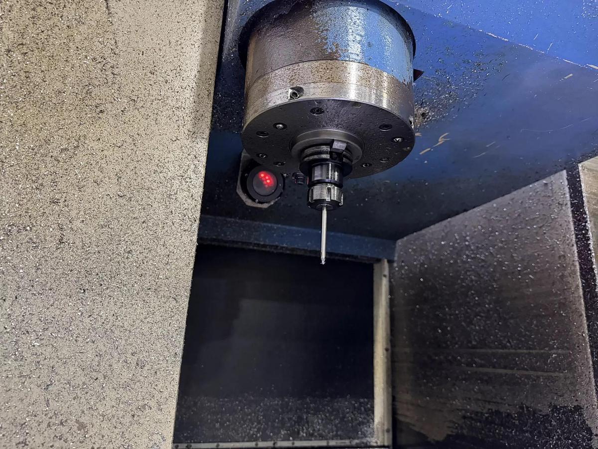 Used 2002 MAZAK VTC-300C 12,000 rpm CNC Vertical Machining Center