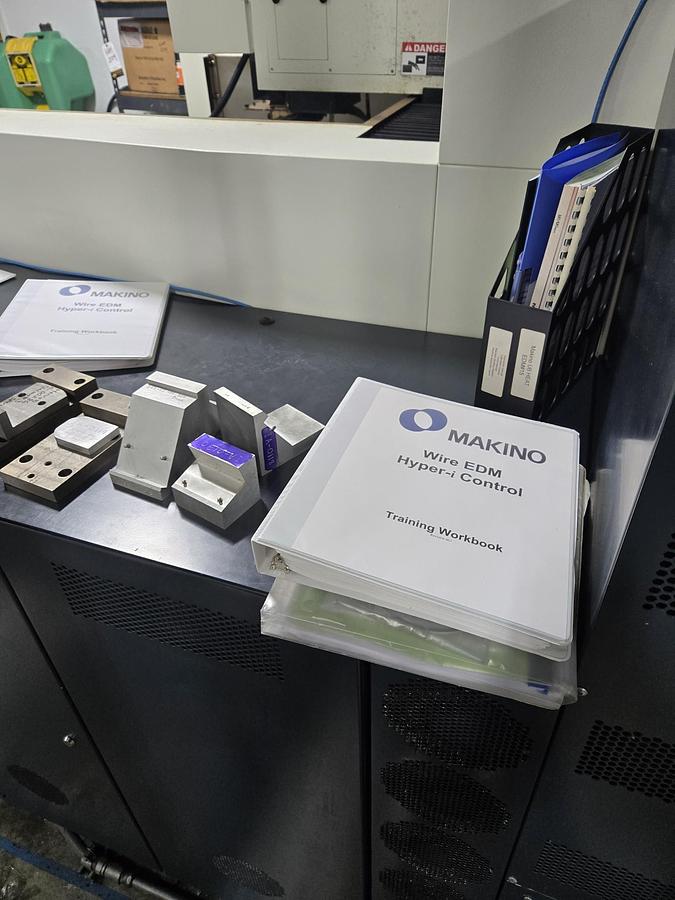 Used 2018 Makino U6 HEAT CNC WIRE EDM with Hyper i Control