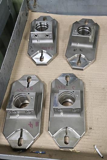 Used 2016 DOOSAN VC 630 5-Axis Vertical Machining Center