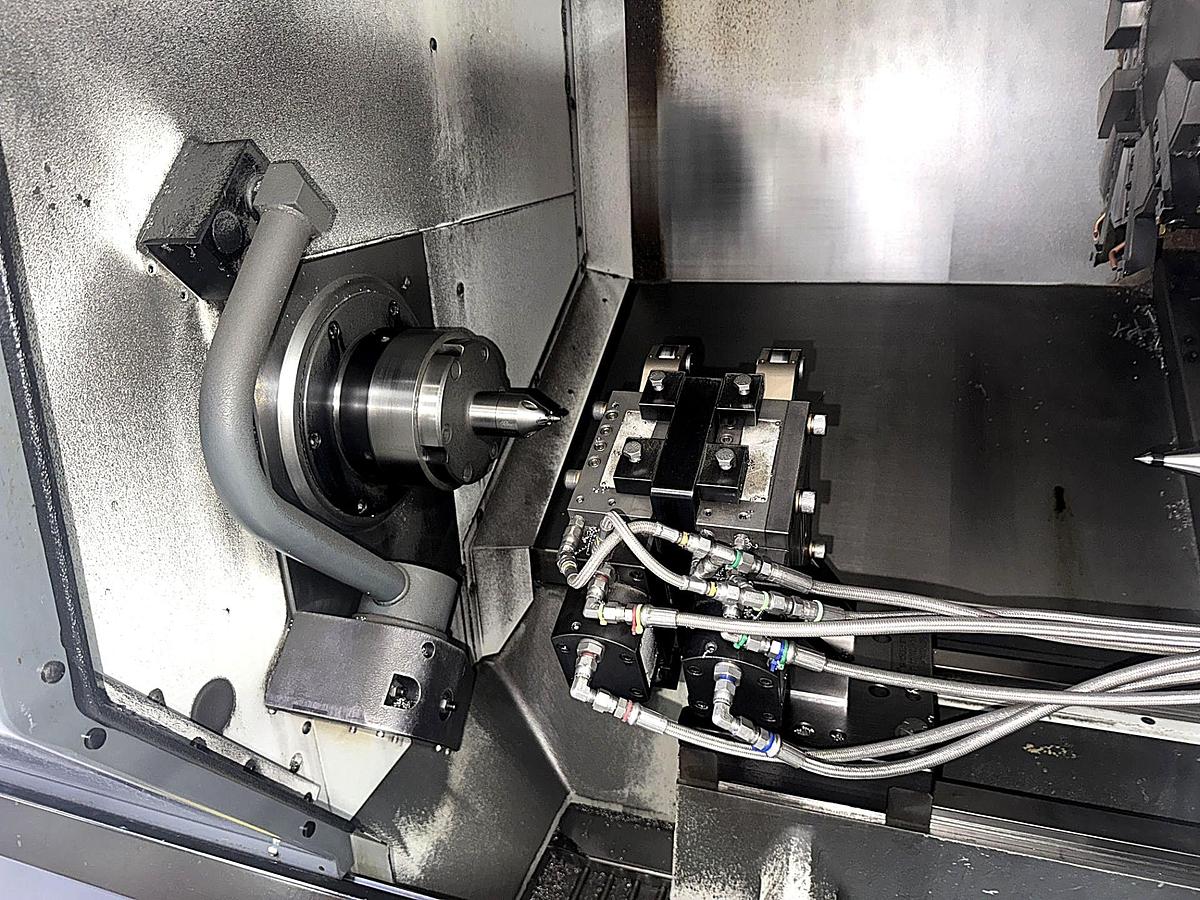 Used 2018 HAAS ST-30 CNC Lathe With Steady Rest and Tailstock Only 3,500 cutting hours