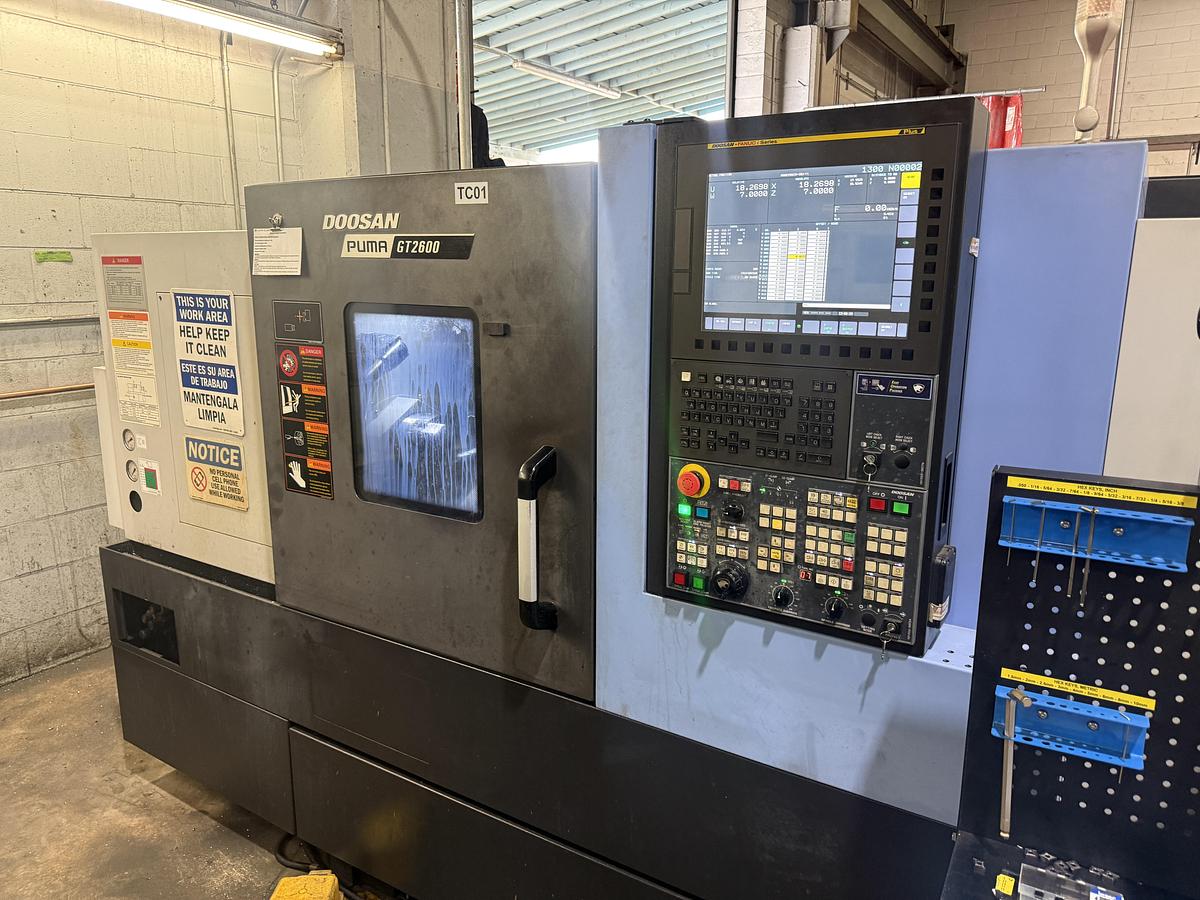 Used 2021 DOOSAN PUMA GT2600 CNC Lathe Tool Pre Setter Tailstock