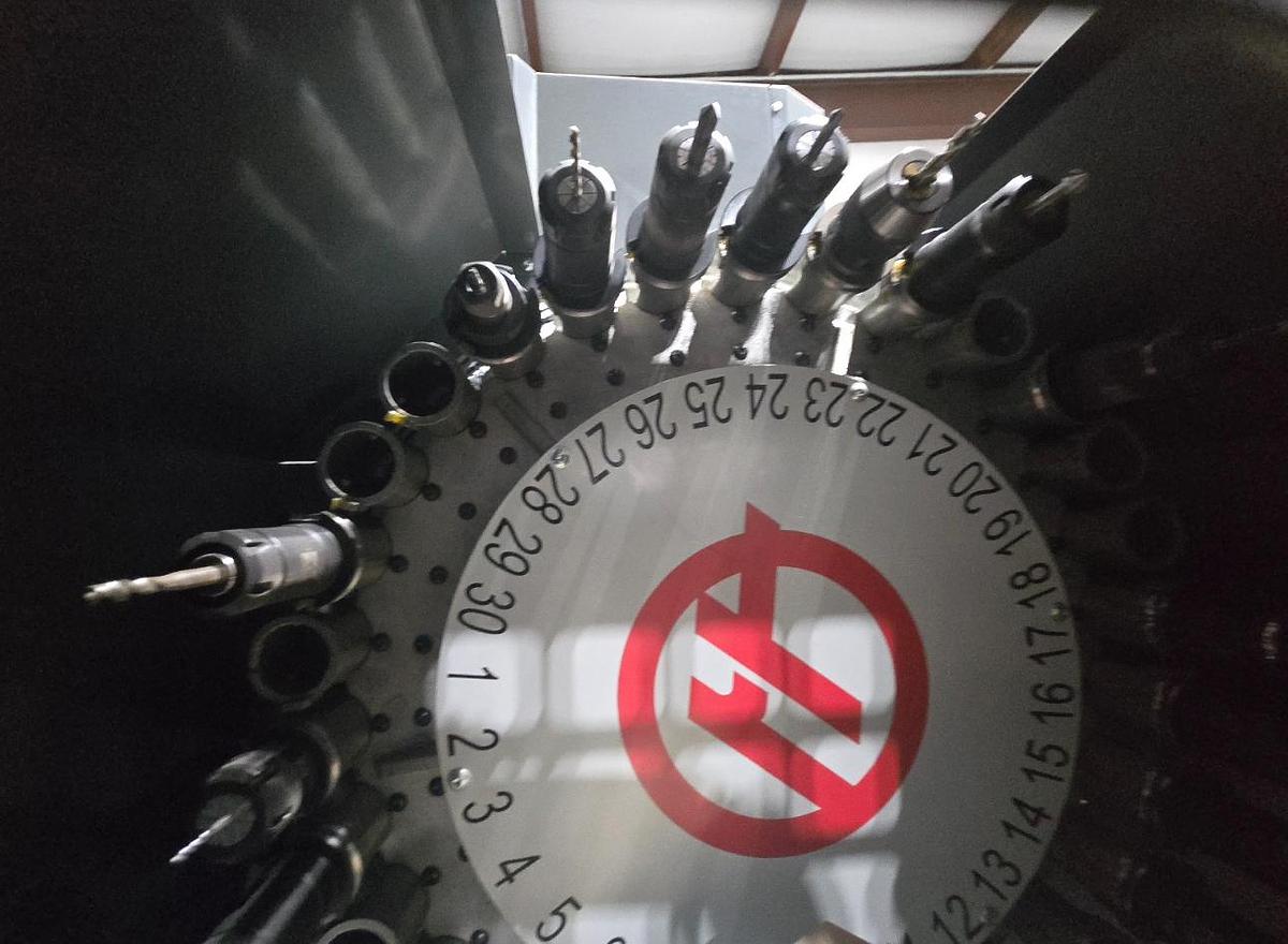 Used 2023 HAAS VF-2SS 12,000 RPM 4-Axis CNC Vertical Machining Center Only 100 Cutting Hours