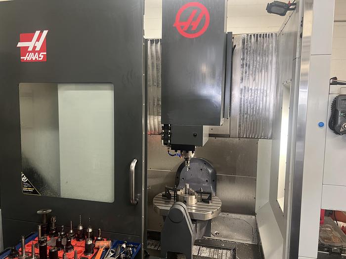 Used 2014 HAAS UMC-750 5-Axis CNC Vertical Machining Center