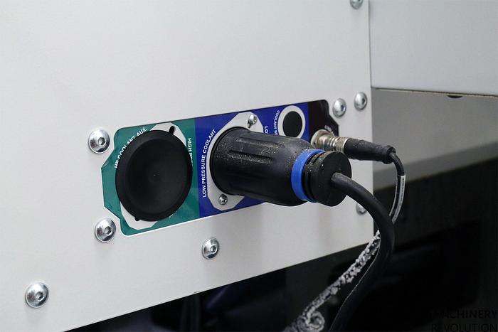 Used 2016 HAAS ST-15 CNC Turning Center With Tailstock / LiveTooling / Tool Pre-Setter