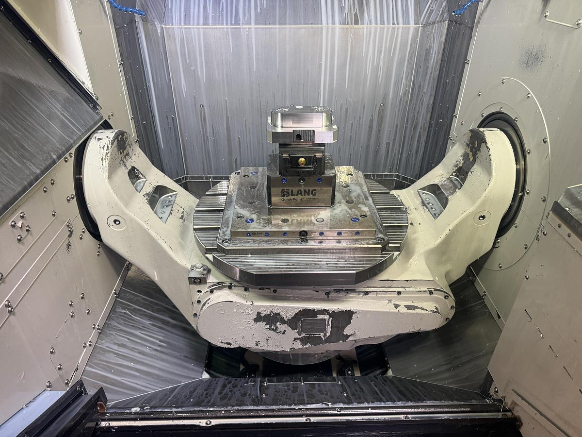 Used 2021 DOOSAN DVF 6500 5-Axis CNC Vertical Machining Center Only 1,446 Run Time Hours