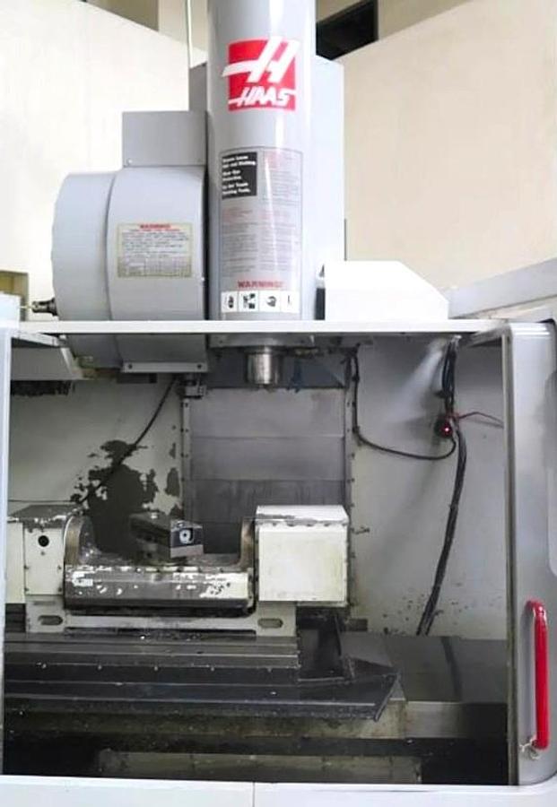 Used 2004 HAAS VF-3SS 12,000 RPM 5-Axis CNC Vertical Machining Center with TR-210 Trunnion Table