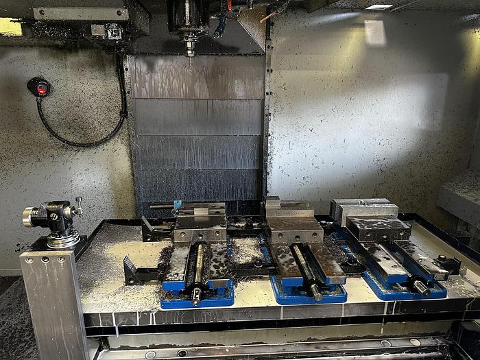 Used 2009 HAAS VF-3SS APC CNC Vertical Machining Center