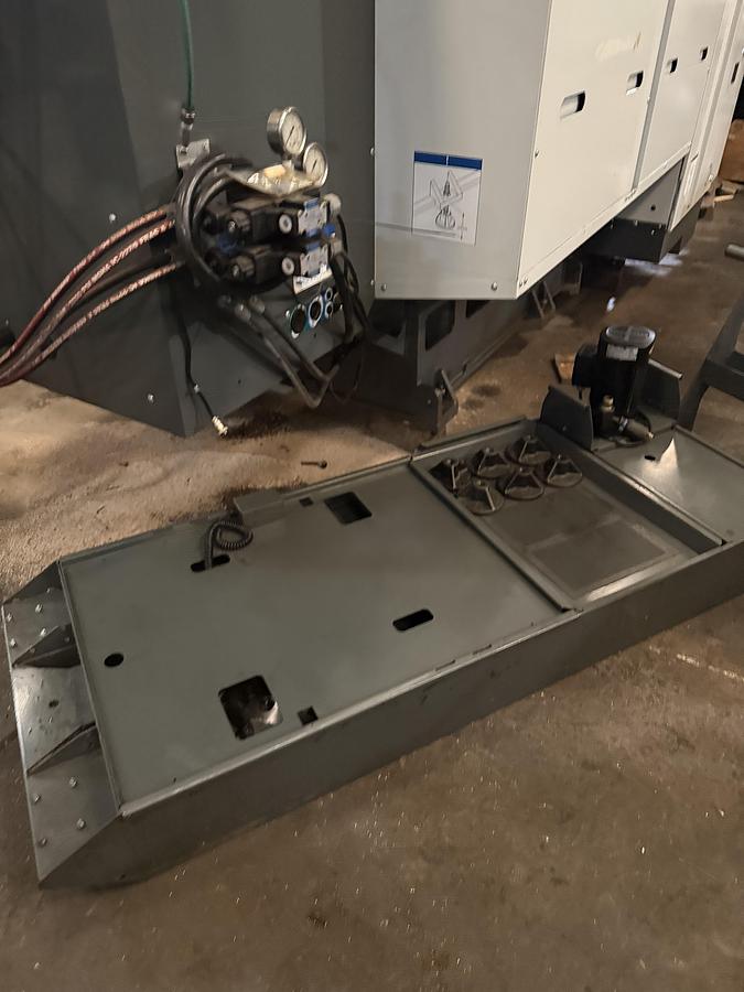 Used 2020 HAAS ST-30 Dual Steady Rest Tool Presetter and Tailstock