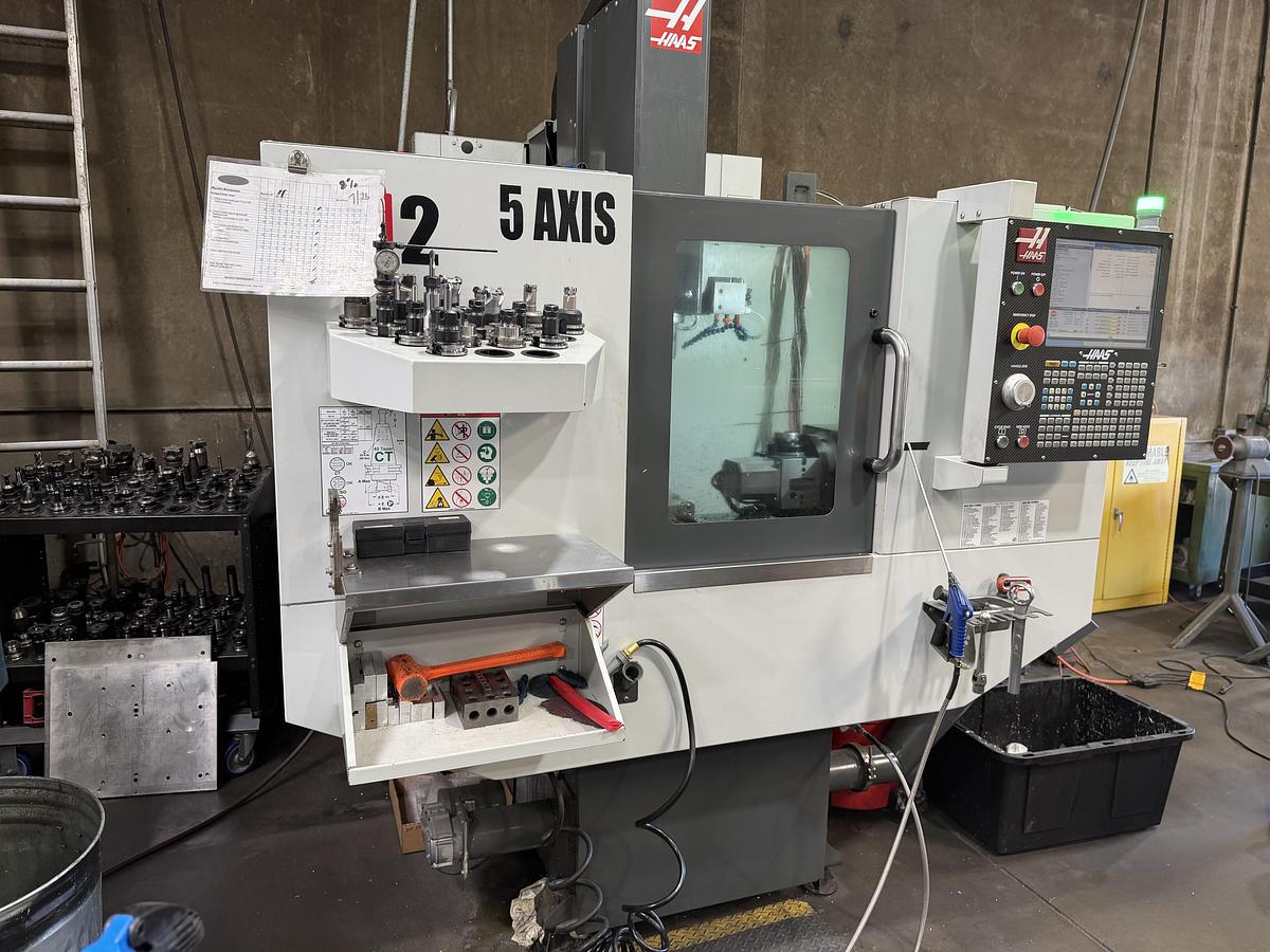 Used 2019 HAAS Super Mini Mill 2 10,000 rpm 5 Axis Vertical Machining Center Low Hours