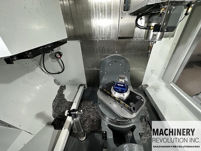 Used 2022 HAAS UMC-500SS Pallet Pool 5-Axis 12,000 RPM Spindle CNC Vertical Machining Center ***Like New 80 Cutting Hours***
